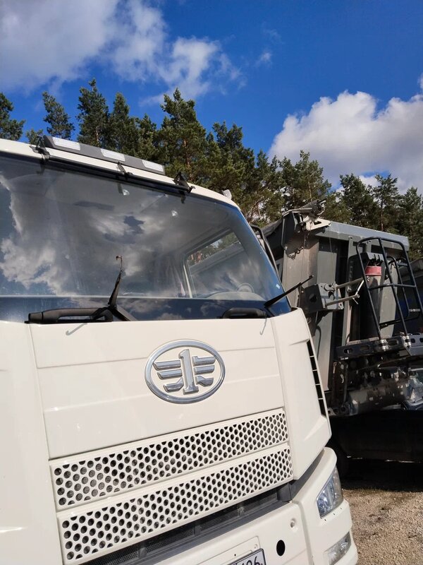 FAW J6 8x4 Самосвал — фото 2