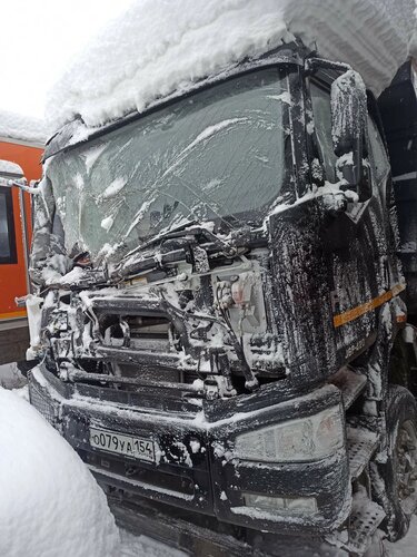 FAW J6 8x4 Самосвал