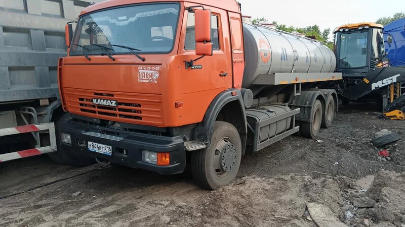 Вологодские Машины ЯДИШ-ВМ-53229 на шасси КамАЗ 53229 6x4 Автоцистерна пищевая — фото 2