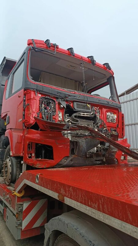 Shacman (Shaanxi) SX 8x4 Самосвал — фото 11