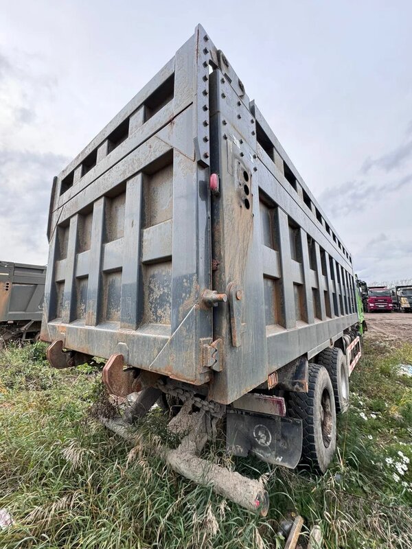 Shacman (Shaanxi) SX 8x4 Самосвал — фото 6