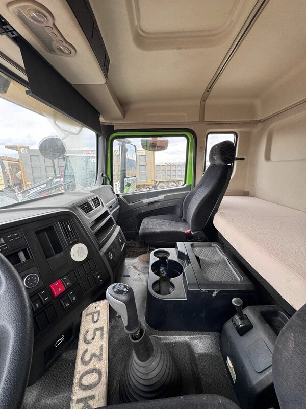 Shacman (Shaanxi) SX 8x4 Самосвал — фото 11