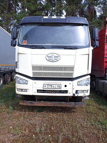 FAW J6 8x4 Самосвал