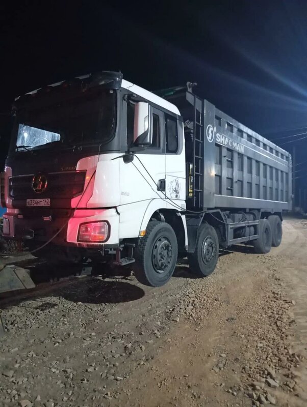 Shacman (Shaanxi) SX 8x4 Самосвал — фото 2