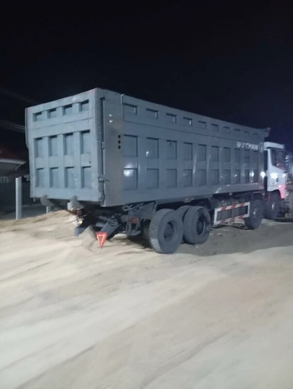 Shacman (Shaanxi) SX 8x4 Самосвал — фото 8