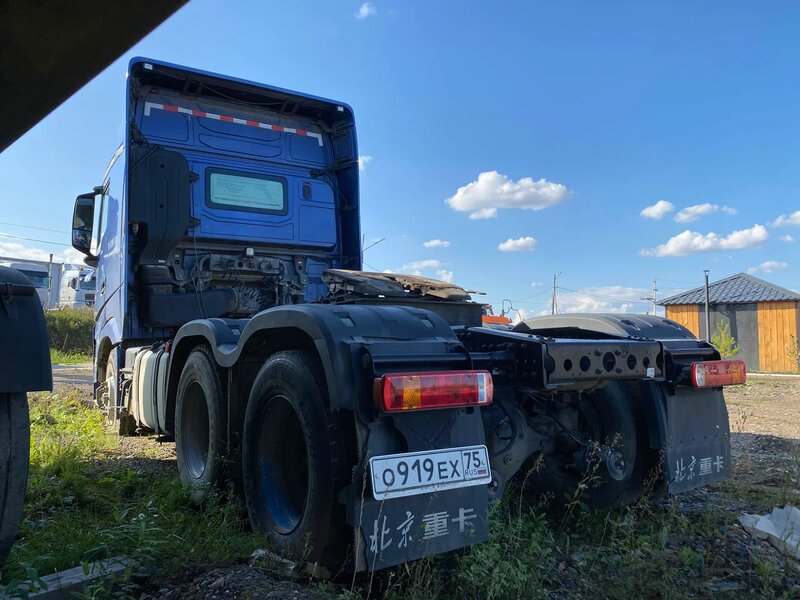 BEIJING BJ 6x4 Седельный тягач — фото 4