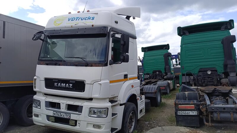 КамАЗ 5490 4x2 Седельный тягач — фото 3