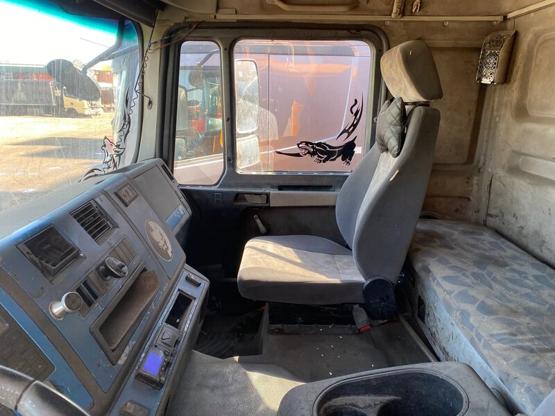 Shacman (Shaanxi) SX 8x4 Самосвал — фото 2