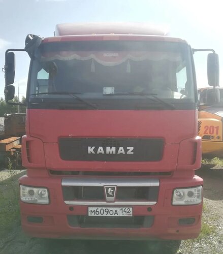 КамАЗ 5490 4x2 Седельный тягач