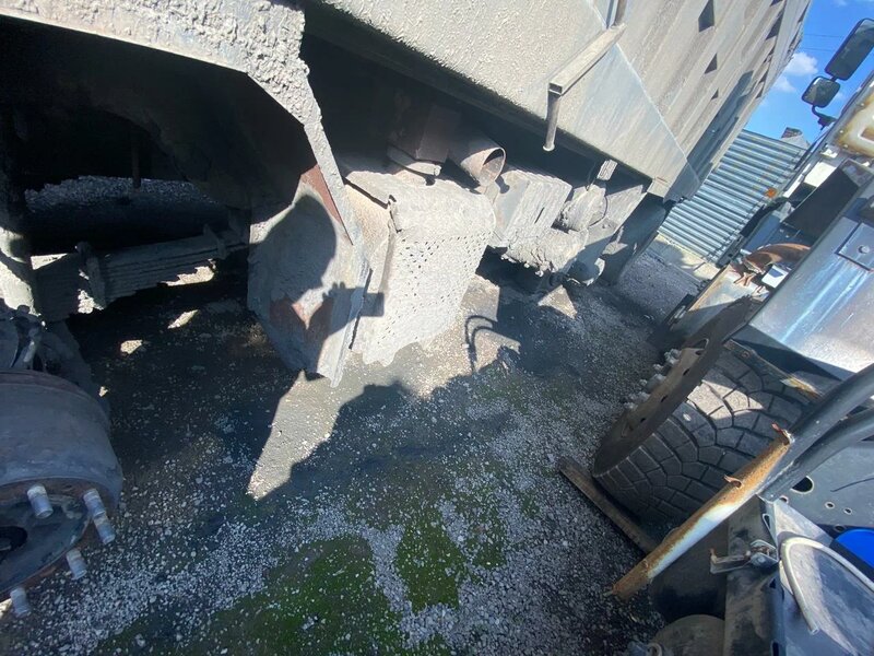 Shacman (Shaanxi) SX 8x4 Самосвал — фото 11