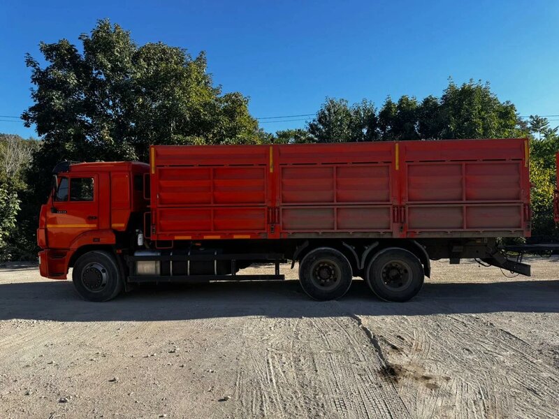 ЭНЕРГОТЕХПРОМ-ИНВЕСТ 6535 на шасси КамАЗ 65115 6x4 Зерновоз — фото 2