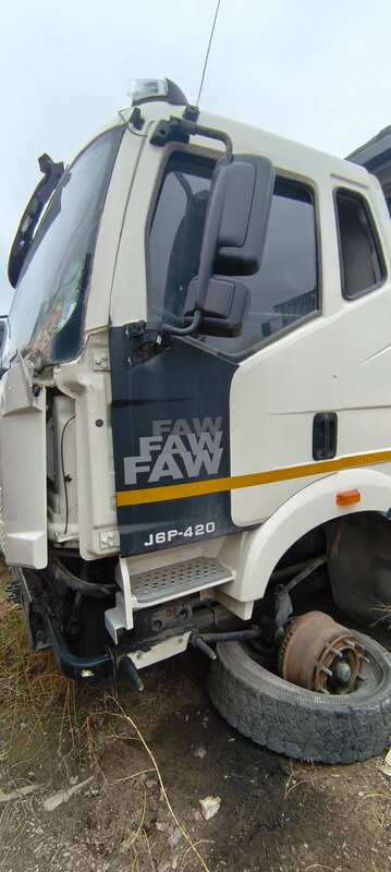 FAW J6 8x4 Самосвал — фото 2