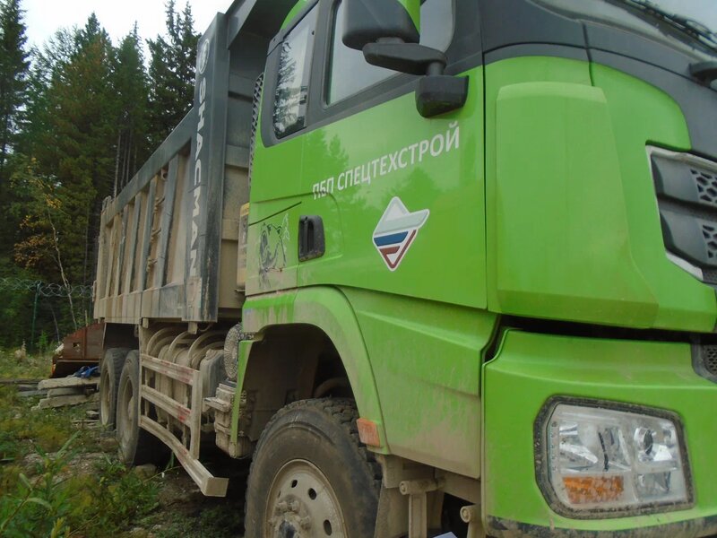 Shacman (Shaanxi) SX 6x6 Самосвал — фото 3