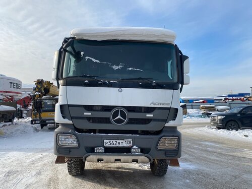 Mercedes-Benz ACTROS 6x6 Седельный тягач