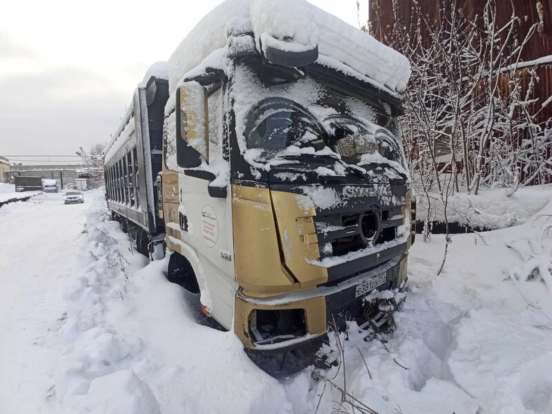 Shacman (Shaanxi) SX 8x4 Самосвал — фото 2