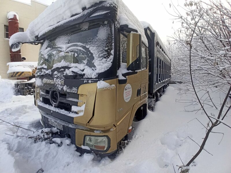 Shacman (Shaanxi) SX 8x4 Самосвал — фото 3