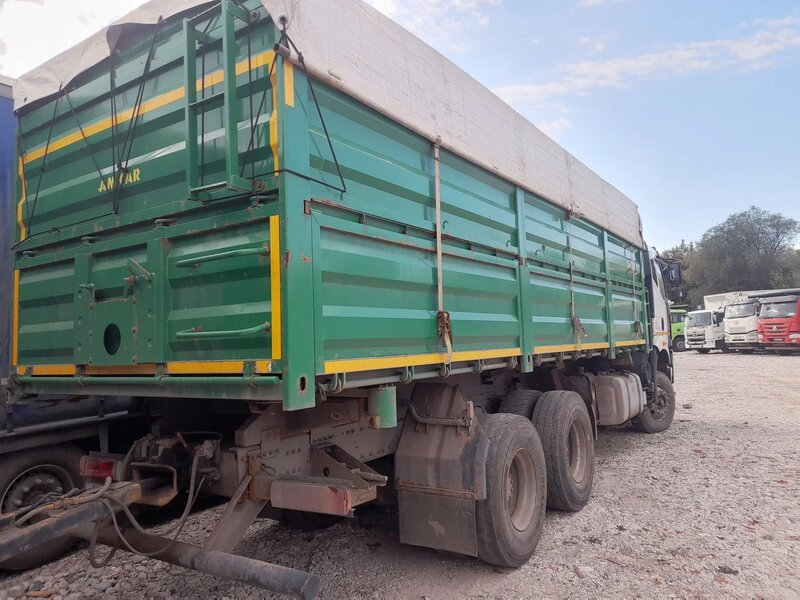 Автомастер 5589 на шасси FAW CA 3250 6x4 Зерновоз — фото 4