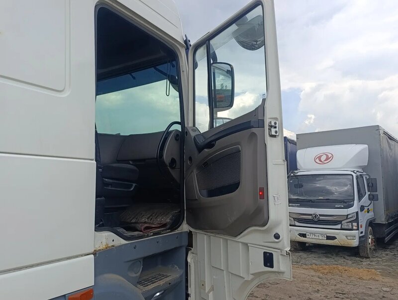 DAF XF 4x2 Седельный тягач — фото 9