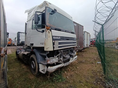 DAF XF 4x2 Седельный тягач