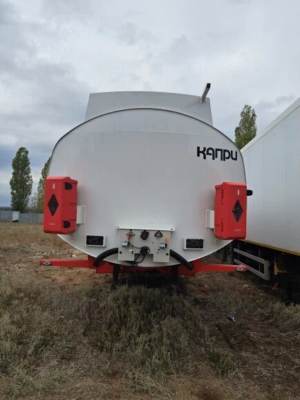 Компания автоприцепов 9639 Полуприцеп цистерна — фото 1