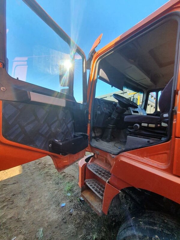 Shacman (Shaanxi) SX 6x4 Самосвал — фото 7