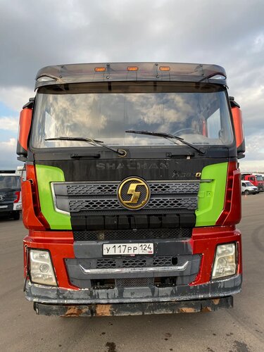 Shacman (Shaanxi) SX 6x6 Седельный тягач
