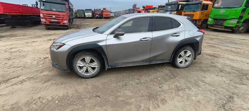Lexus UX200 — фото 4