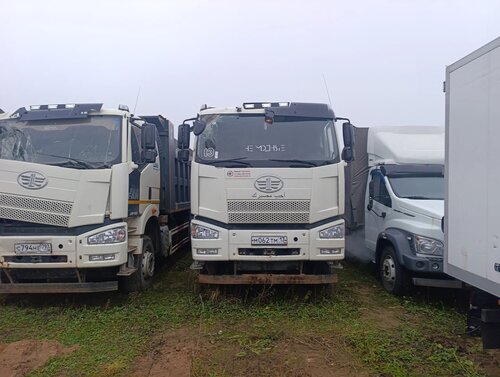 FAW J6 8x4 Самосвал