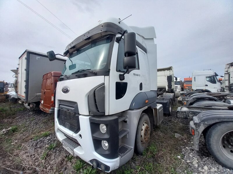Ford Cargo 4x2 Седельный тягач — фото 3