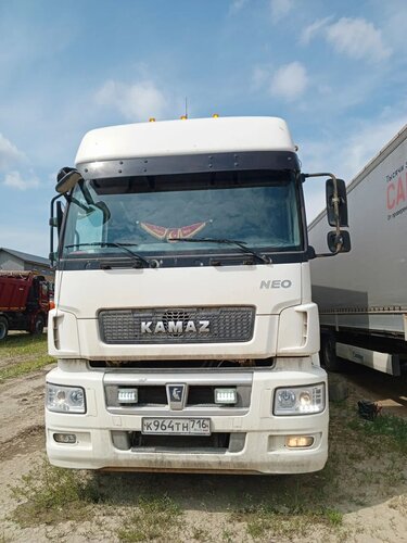 КамАЗ 5490 4x2 Седельный тягач