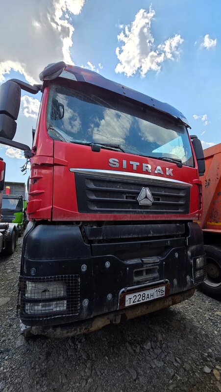 SITRAK C7H 8x4 Самосвал — фото 1