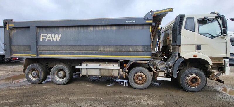 Автомастер 6589 на шасси FAW CA 3310 8x4 Самосвал — фото 5