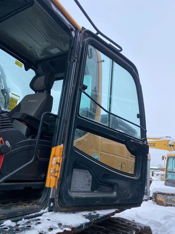 Hyundai R380 Экскаватор — фото 11