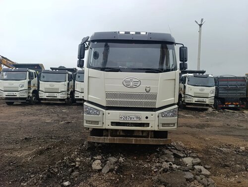 FAW CA 3310 8x4 Самосвал