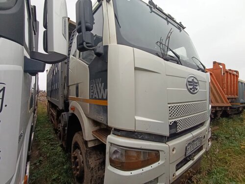 FAW CA 3310 8x4 Самосвал