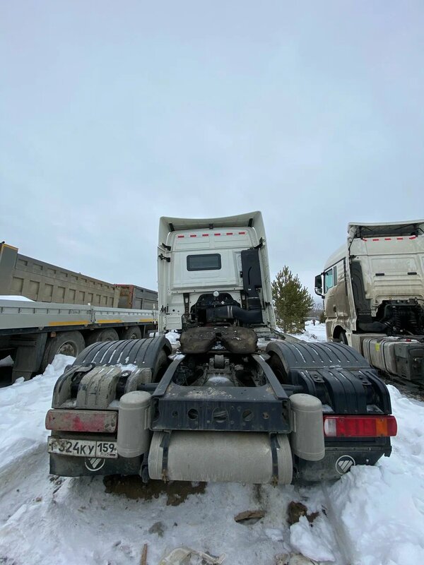 Foton AUMAN 4x2 Седельный тягач — фото 6