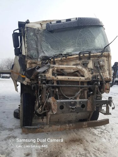 FAW J6 6x4 Самосвал