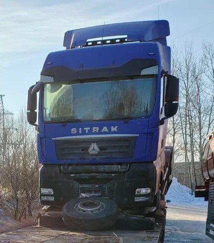 SITRAK C7H 6x4 Седельный тягач — фото 1