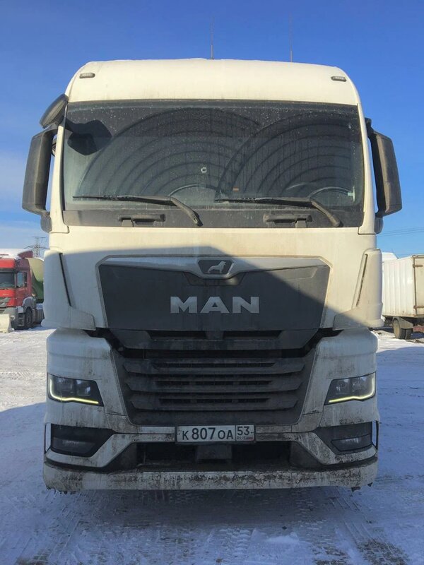 MAN TGX 4x2 Седельный тягач — фото 1