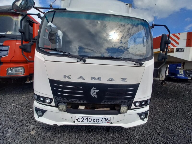 Автомеханический Завод 5758 на шасси КамАЗ 43082 4x2 Изотермический/рефрижератор — фото 1