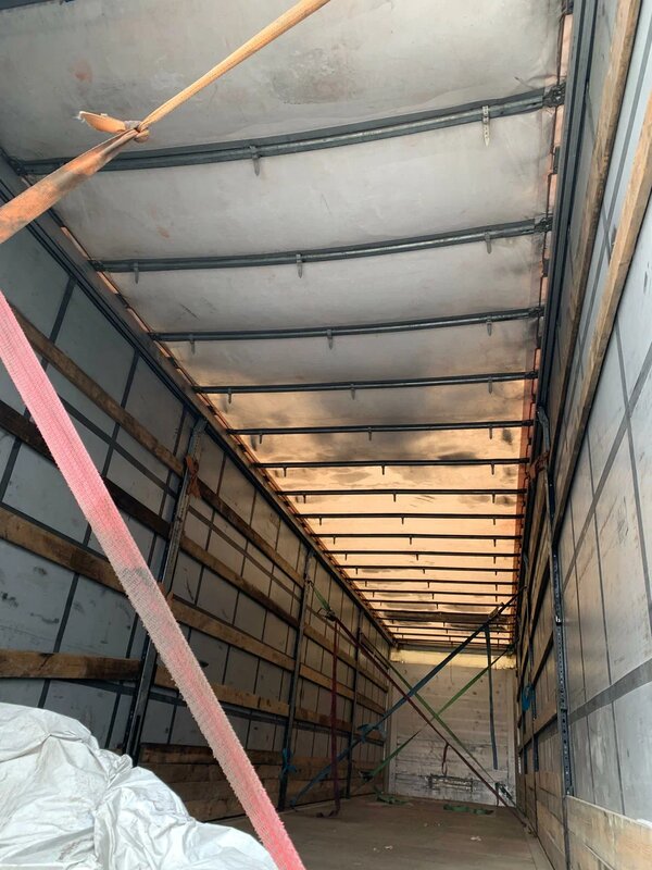 Schmitz Cargobull SCB S3T Полуприцеп шторный — фото 9
