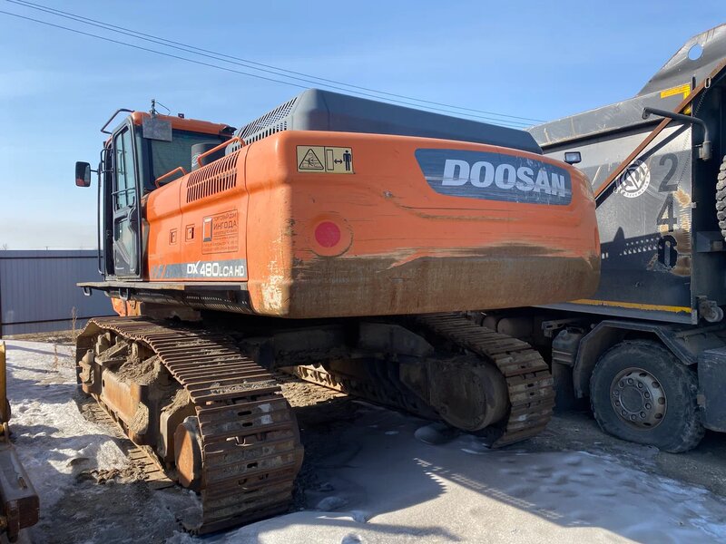 Doosan DX480 Экскаватор — фото 3