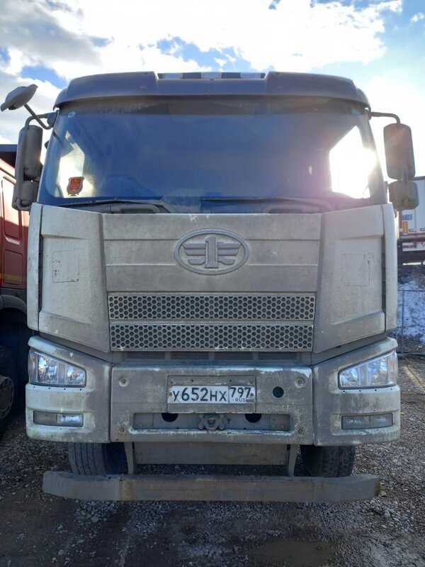 FAW J6 8x4 Самосвал — фото 1