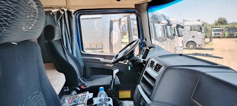 Shacman (Shaanxi) SX 8x4 Самосвал — фото 9