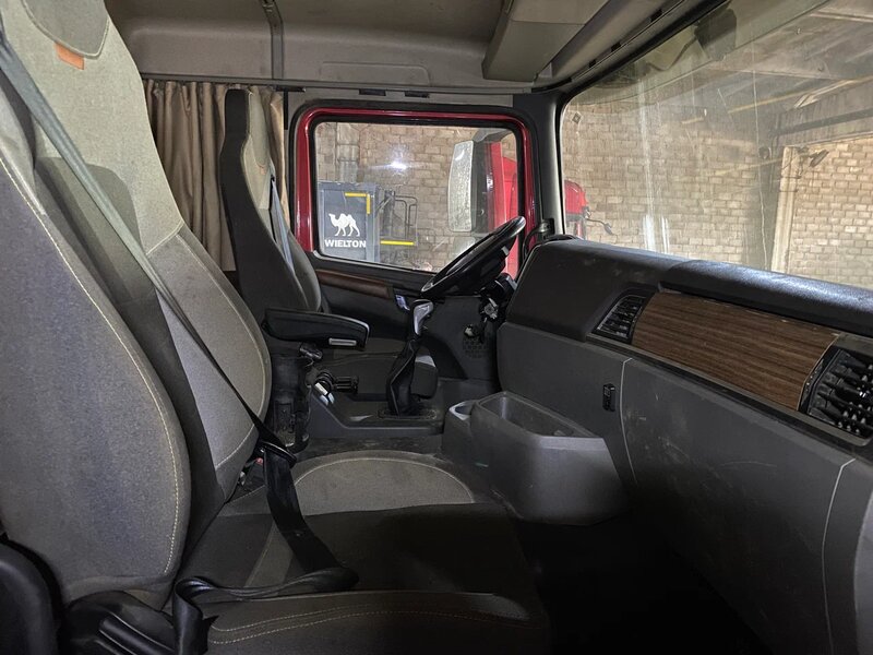 Shacman (Shaanxi) SX 8x4 Самосвал — фото 11