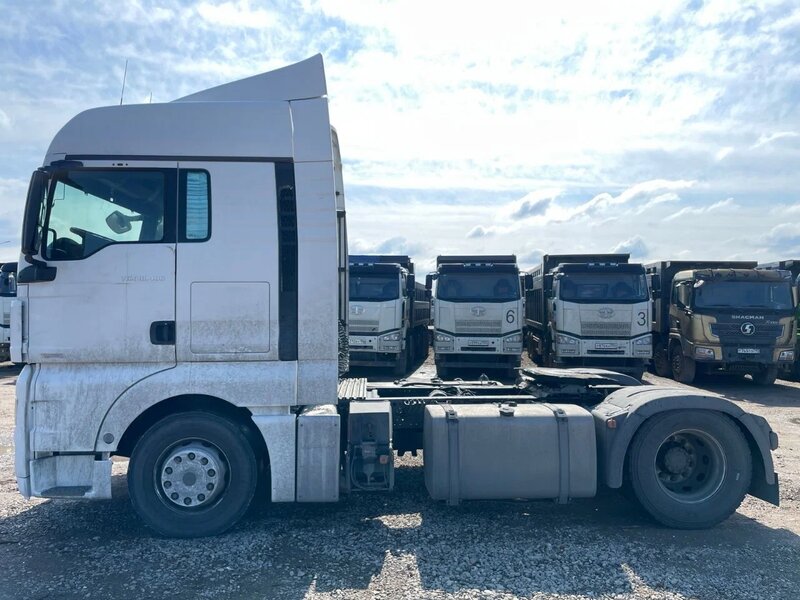 MAN TGX 4x2 Седельный тягач — фото 3