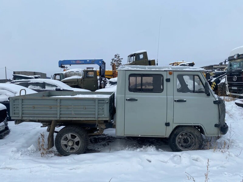 UAZ 3909 Грузопассажирский — фото 4