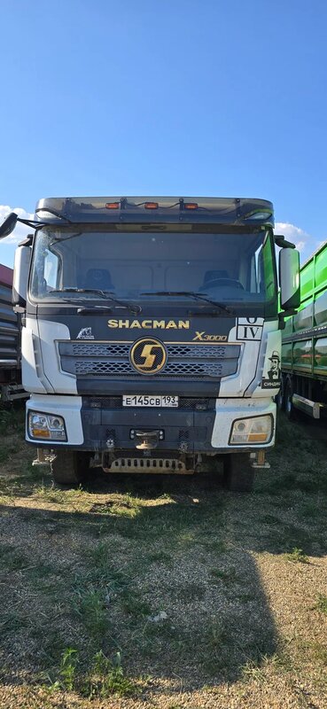 Shacman (Shaanxi) SX 8x4 Самосвал — фото 1