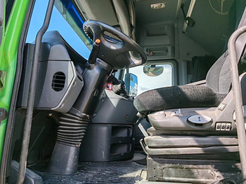 Mercedes-Benz ACTROS 4x2 Седельный тягач — фото 12