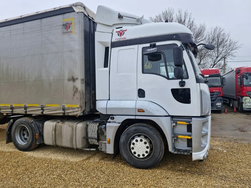 Ford Cargo 4x2 Седельный тягач — фото 4